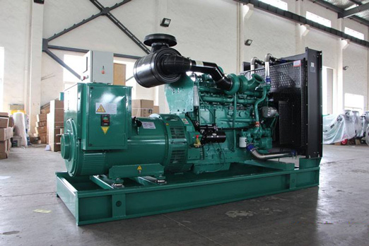 军垦路街道320kw康明斯柴油发电车出租组图片 军垦路街道320kw康明斯柴油发电车出租组图片