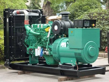 军垦路街道710kw康明斯柴油发电机组图片 军垦路街道710kw康明斯柴油发电机组图片